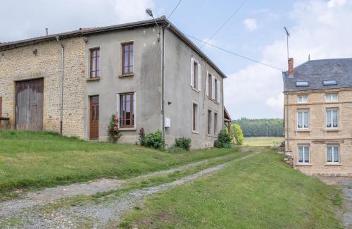 Nouart Casa | Vintage Holiday Home in Nouart