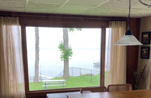 Bridgeport Casa | Vintage Lake House ubicado en la costa sur del lago Oneida