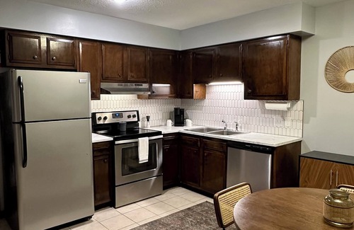 Gallatin Casa | Vintage modern / boho Gallatin townhome!