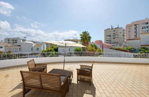 Portimao Villa | Vintage Villa