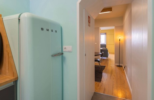 Mouraria Apartamento | Vintage w/ Castle View Apartment by LovelyStay