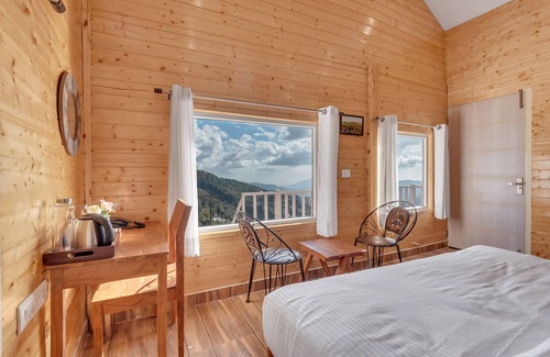 Tehri Hotel | Vinyasa Resort