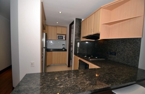 Los Martires Apartamento | VIOLA - 1 Br. Estudio Estudio Ejecutivo con diseño moderno.