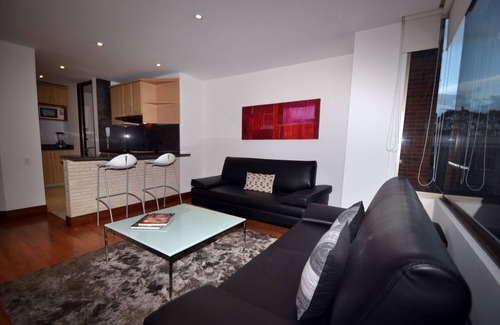 Los Martires Apartamento | VIOLA - 1 Br. Estudio Estudio Ejecutivo con diseño moderno.