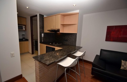 Los Martires Apartamento | VIOLA - 1 Br. Estudio Estudio Ejecutivo con diseño moderno.