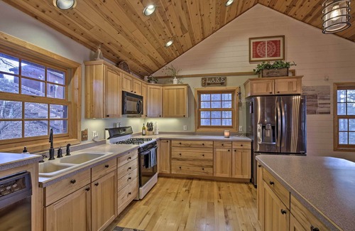Webster Cabina | Viola Lakefront Escape w/ 3 Kayaks & Paddle Board