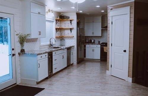 Shingletown Casa | Viola Pines - Entire Home