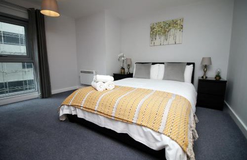 Swindon Apartamento | Violets Corner Luxury Swindon Town Apartment Great Location In The South West