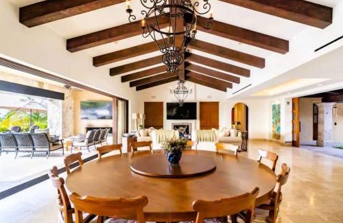 San José del Cabo Casa | VIP Beach Club Pool, Floor-to-Ceiling Views