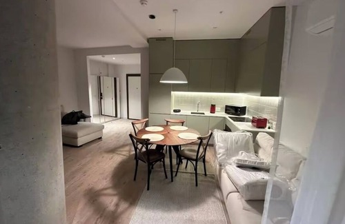 Mtsvane Kontskhi Apartamento | VIP beachfront complex apartment with pool, gym by Batumi botanical garden