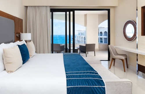 San José del Cabo Complejo | Acceso VIP ✩ Suite de 2 Habitaciones ✩ A 35 min del Aeropuerto ✩ 1776 ft²