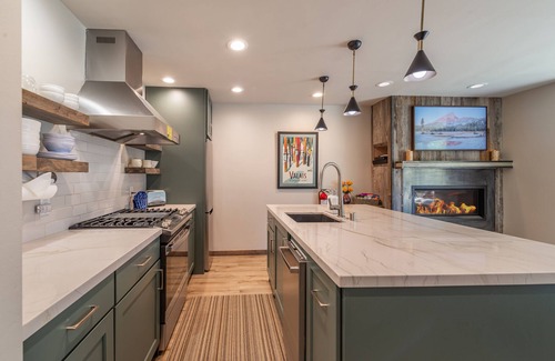 Truckee Condominio | VIP Ski-In Ski-Out Northstar Ski Trails by Sierra Getaways