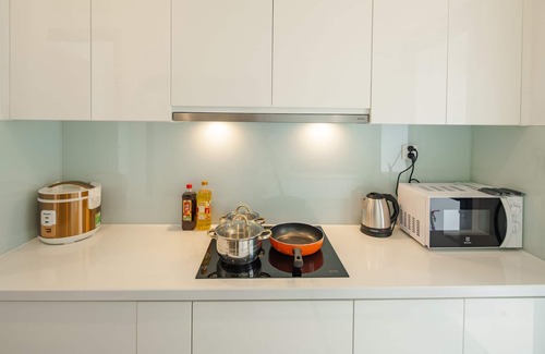 Cau Giay Apartamento | VipHome08 # Modern Apt 2BR # Vinhomes Skylake # Keangnam