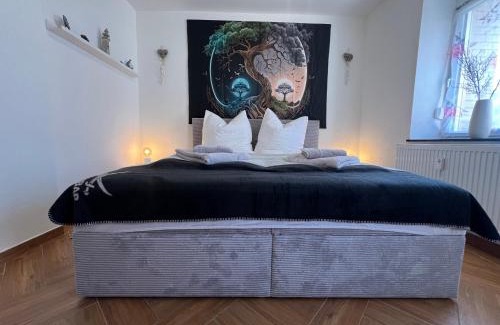 Eschelbronn Apartamento | VIPstay 57m2 Apartment Zentral, im Erdgeschoß, S-Bahn, Messe Technikmuseum Sinsheim, Therme, PreZero Arena