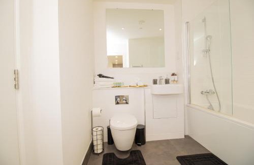 Bedford Apartamento | Virexxa Bedford Centre - Executive Suite - 2Bed Flat with Free Parking & Gym