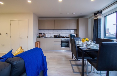 Bedford Apartamento | Virexxa Bedford Centre - Alpha Suite - 2Bed Flat with Free Parking & Gym