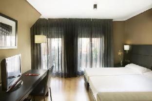 Huerta de Santa Teresa Hotel | Virgen de los Reyes