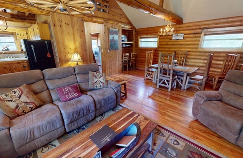 Gunnison Cabina | Virgil’s Cabin on the River