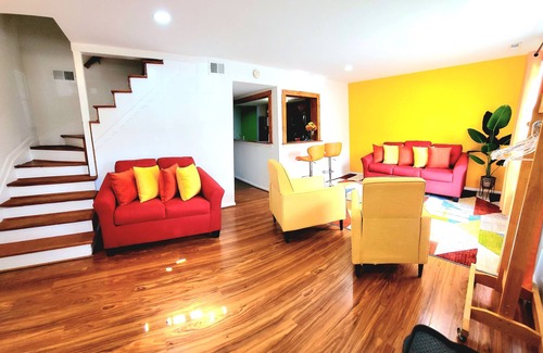 Norfolk - Virginia Beach Casa | Desayuno GRATUITO en la cama + café Starbucks + Wifi KING bed master Suite Alexa habilitado