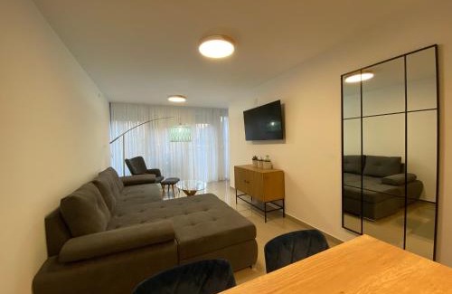 Valjevo Apartamento | Viridian Three Apartment, VALJEVO