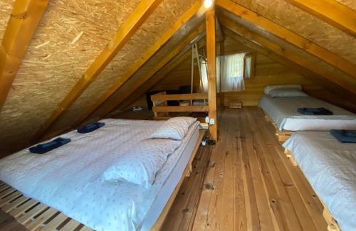Bajina Basta Apartamento | Viridian Three Boathouse Micah, PERUCAC LAKE