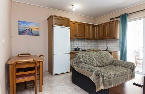 Vyronas Apartamento | Vironas Delight 1Bd Apt w Lovely Balcony