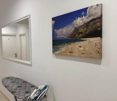 Himare Hotel | Vironas Hotel