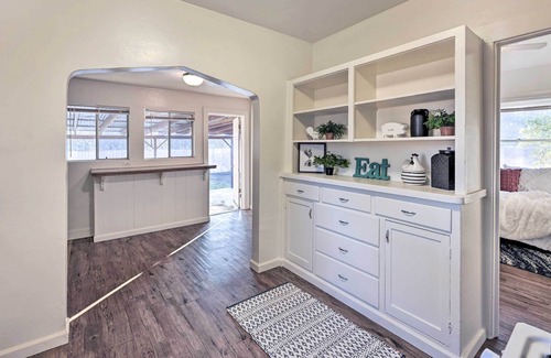 Kaweah Casa | Visalia Home w/ Patio < 8 Mi to Main St!