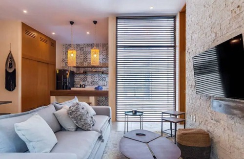 Barrio Zama Apartamento | Viscount IV Manor Tulum By Sandy Powerful