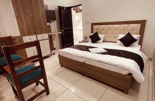 Bullawala Casa | Vishram Guest House