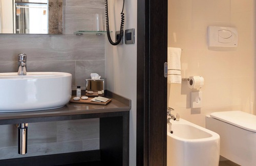 San Benedetto di Lugana Hotel | Vision Hotel