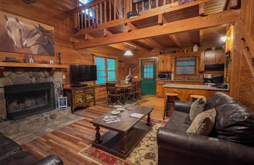Warm Springs Cabina | Pike's Peak