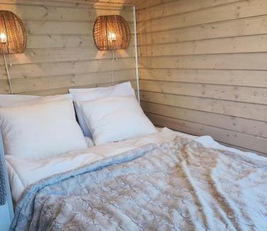Muonio Chalet De Esquí | Visit Lapelland - Borealis Village with a Nature View, Fireplace, Sauna, Kitchen