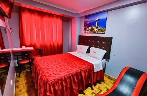 San Martín de Porres Hotel | Visita Lima con excelente ubicación, wifi gratis y vistas en "Hostal Paris"