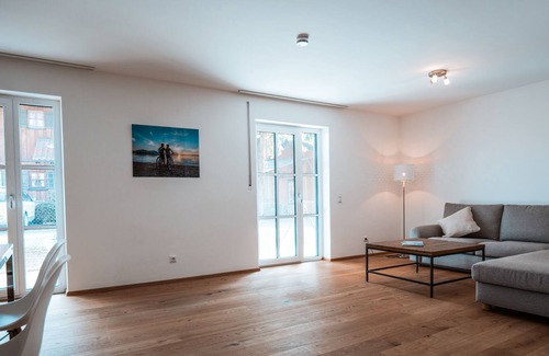 Stephanskirchen Apartamento | VISITALPS garden apartment Gutshof am Simssee