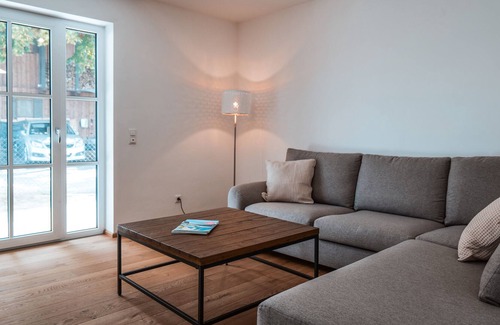 Stephanskirchen Apartamento | VISITALPS garden apartment Gutshof am Simssee