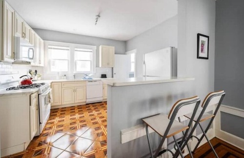 Ampere Apartamento | Visiting Seton Hall & South Orange Stay Here