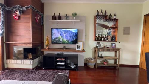 Vila Suica Apartamento | Vista única em Gramado|Próximo ao Centro|6 Pessoas