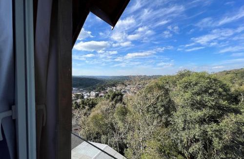 Dutra Apartamento | VISTA 161 Apto em Gramado com vista espetacular