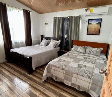 Cantón de Guatuso Villa | Vista al Volcán Tenorio y Montaña