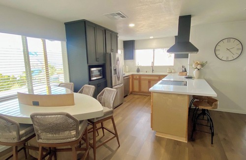 Lake Isabella Casa | Vista del Lago/ Lake View/ Sleeps 10