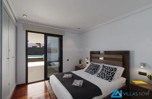 Puerto Calero Villa | Vista Del Mar by Villas Now Ltd
