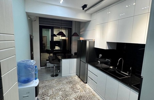 Dushanbe Apartamento | Vista Dushanbe urban Comfort 3 Bedrooms and Lounge Space