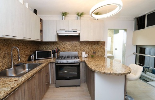 San Cristobal Apartamento | Vista Hermosa RD Modern 2 BR vacation home with Balcony.