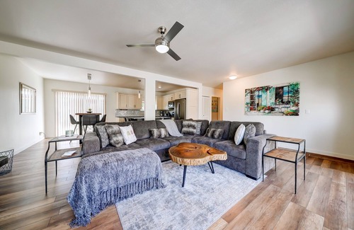 Okanagan-Similkameen Casa | Vista La Rosa - The rose garden lake view house!