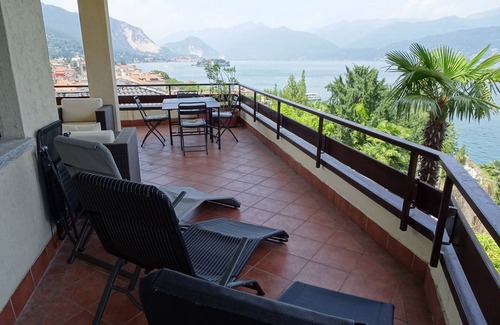 Stresa Apartamento | Vista Lago en centro Stresa, amplia terraza y magníficas vistas lago, WiFi,Clim
