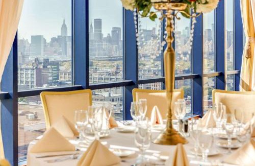 Queens Hotel | Vista LIC Hotel, Premier Collection by Best Western