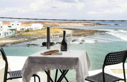 Caleta de Caballo Casa | Vista Mejía 1