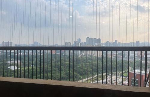 Kampung Puah Seberang Apartamento | Vista Sentul Residence