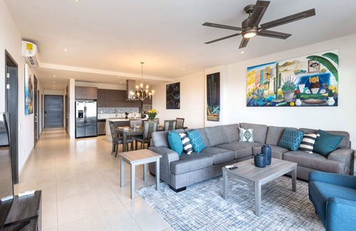 El Tezal Apartamento | Vista Vela Luxury Ground Floor Terrace & BBQ!